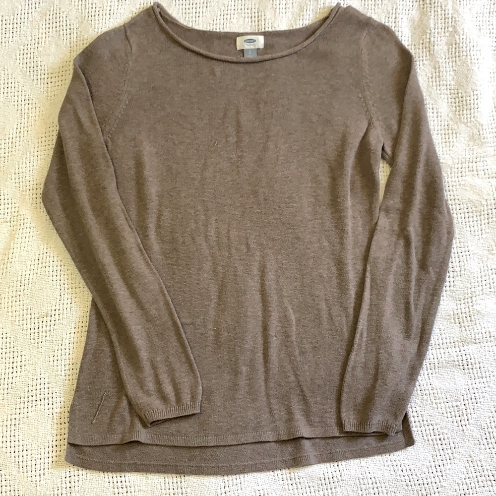Old navy sweater